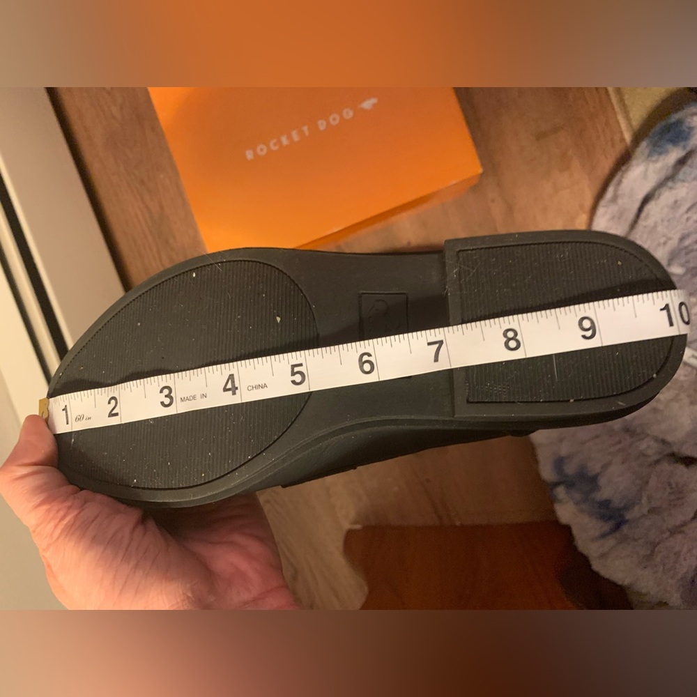 🚀 🐕 ROCKET DOG Classic matte Black Loafers sz 7.5 - Picture 2 of 8